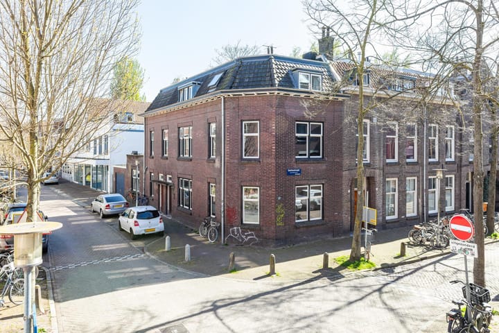 Photo 3 of Prins Hendrikstraat 44