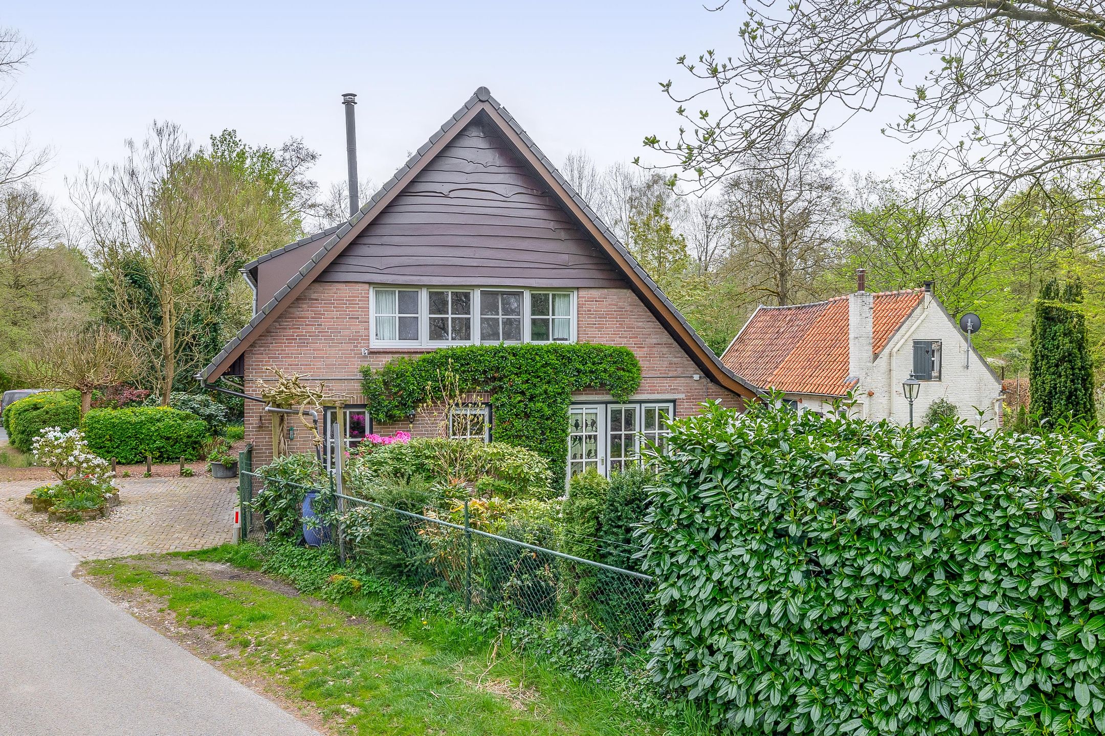 Foto 6 van Monnikenweg 7