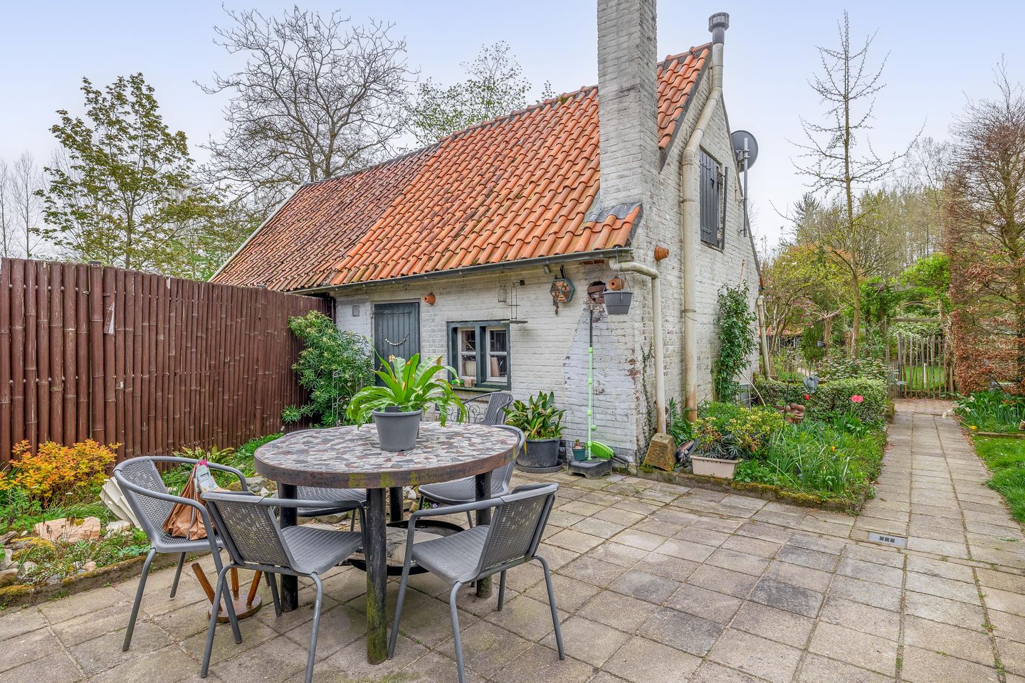 Foto 49 van Monnikenweg 7