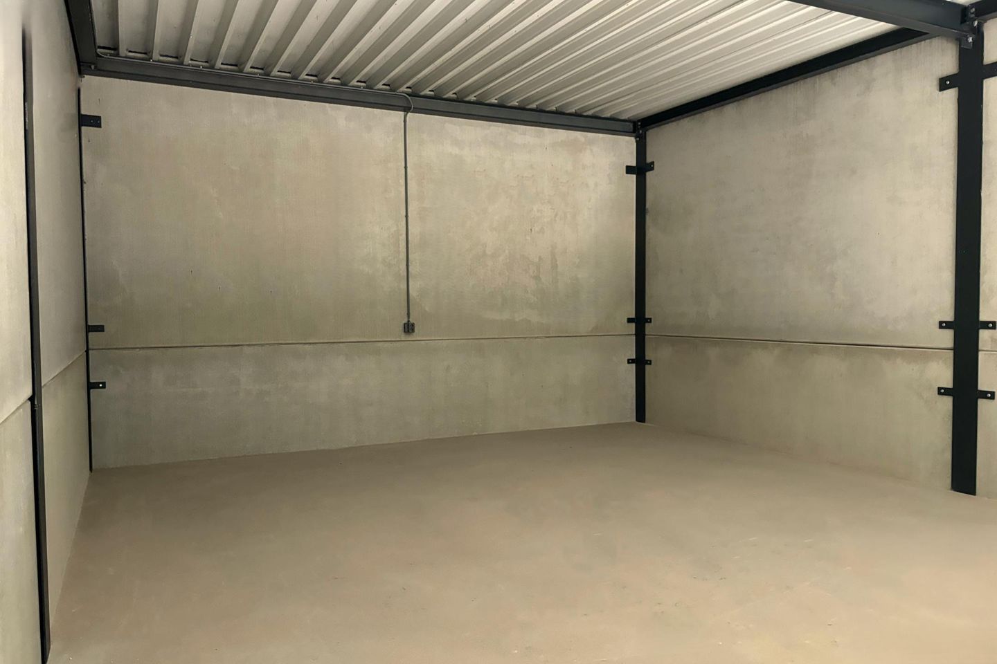 View photo 5 of Agriport 3-19