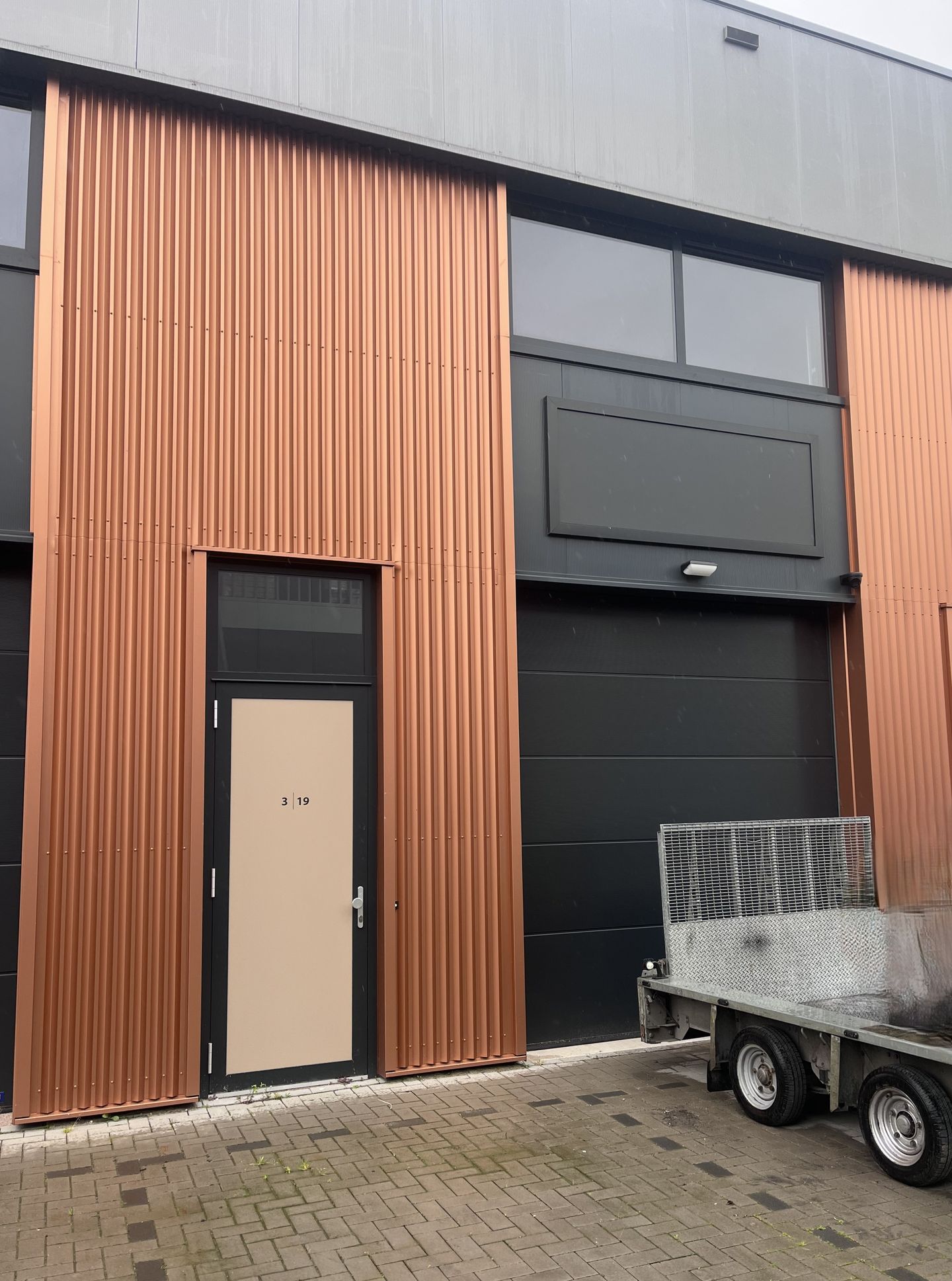 View photo 1 of Agriport 3-19