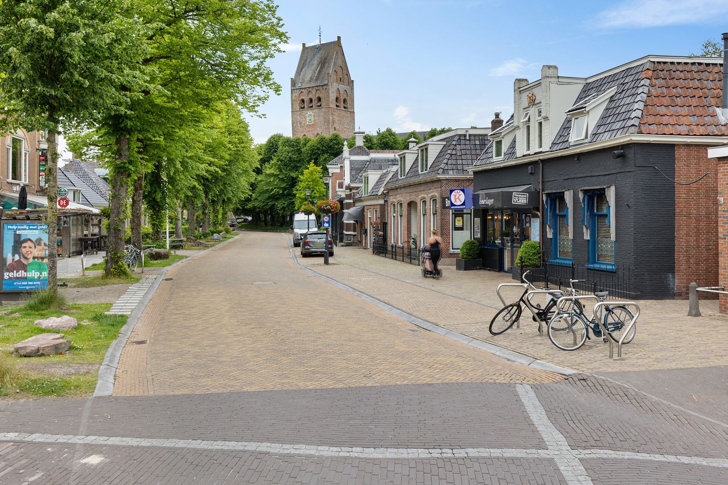 View photo 3 of Langebuorren 13