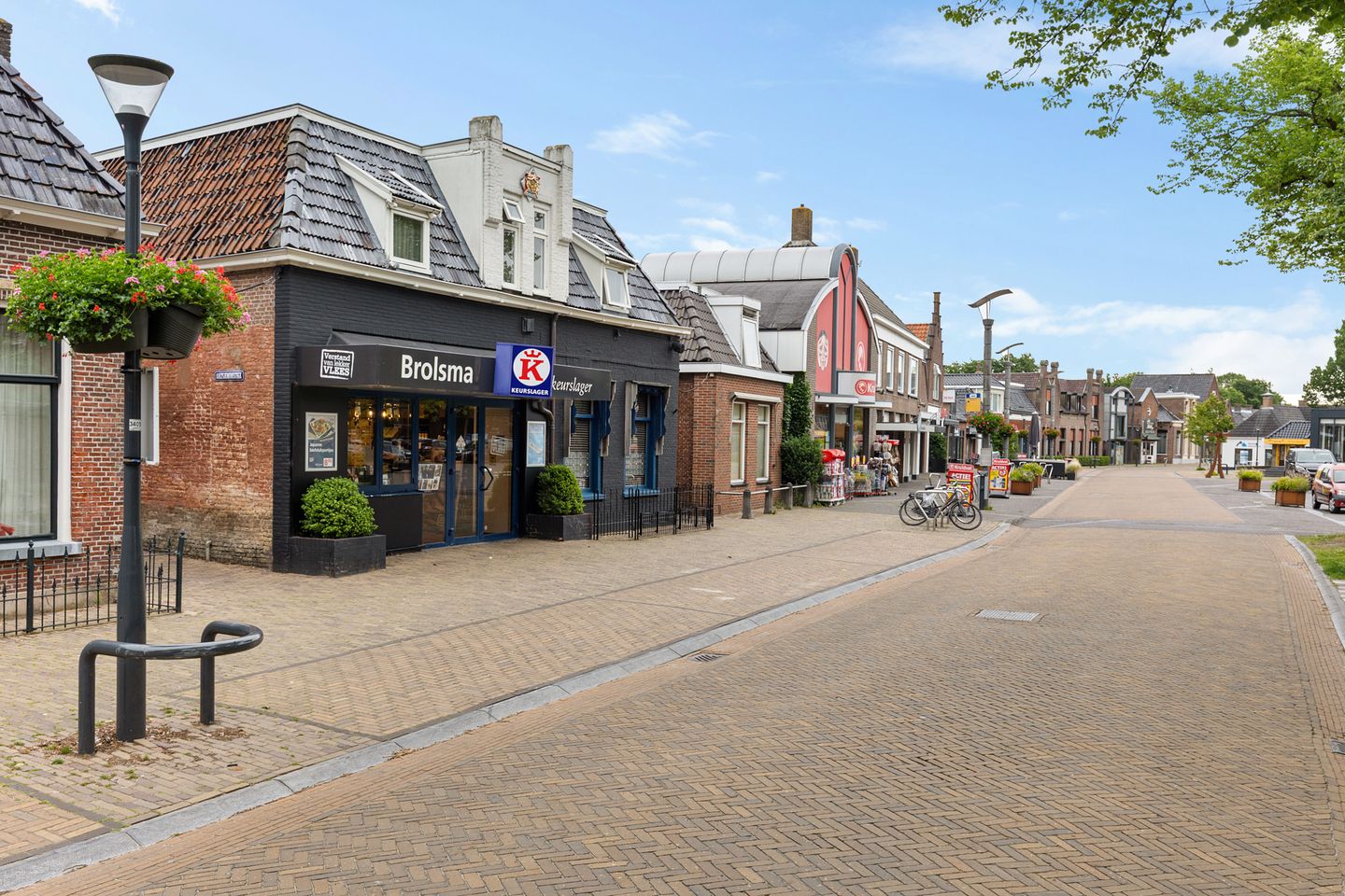 View photo 4 of Langebuorren 13