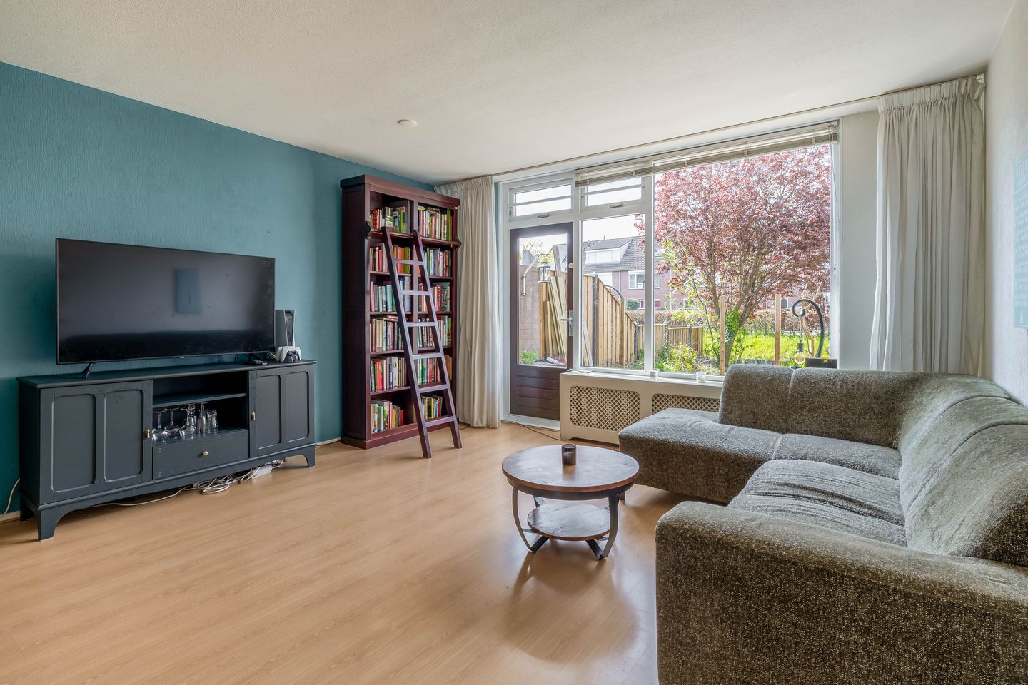 Foto 10 van Coen Botrede 6