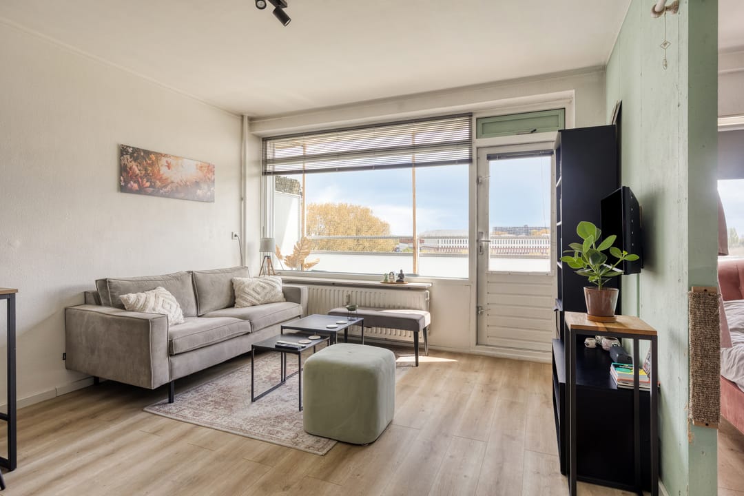 Foto 2 van Prins Bernhardplein 44