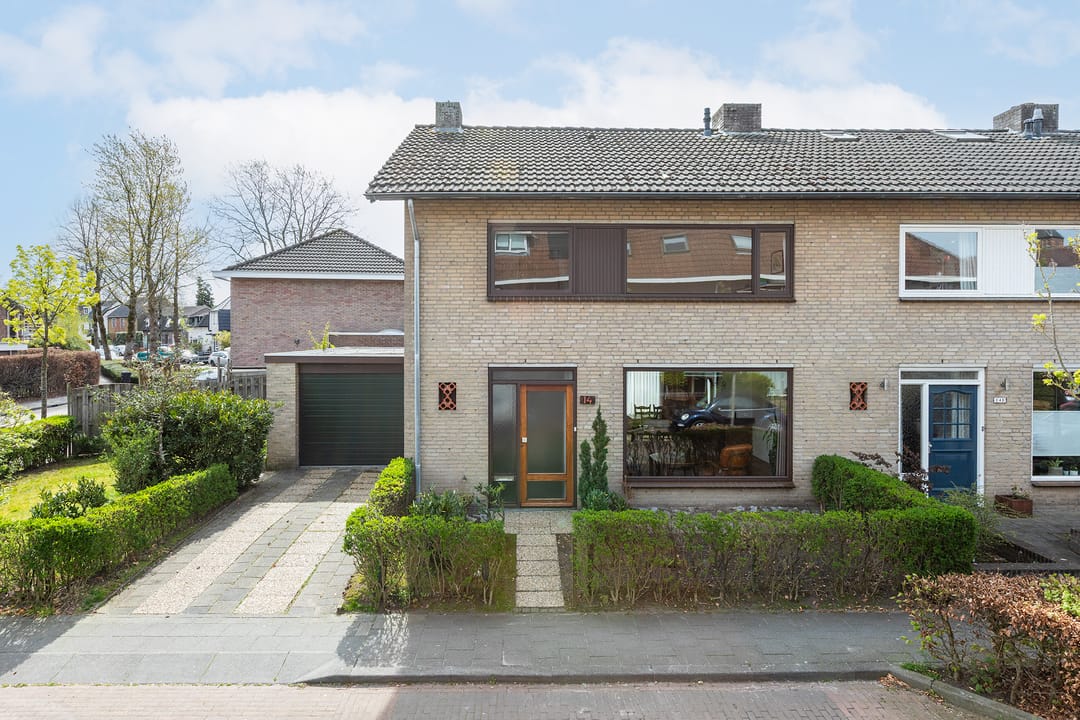 Foto 43 van Emmastraat 14-F