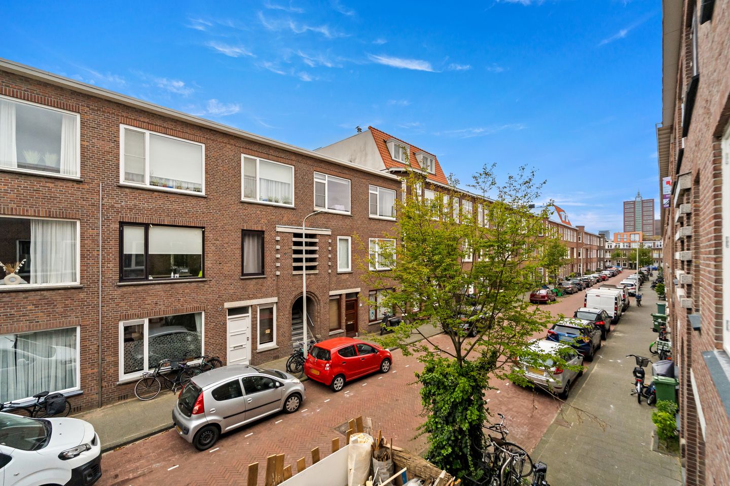 Photo 19 of Usselincxstraat 88