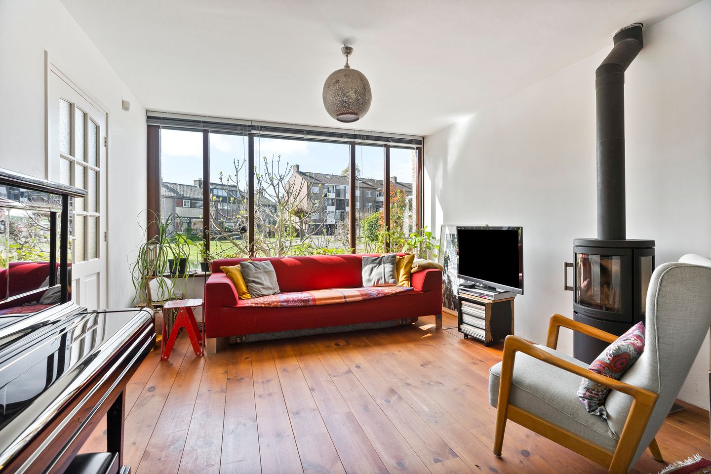 Foto 5 van Mezenlaan 136