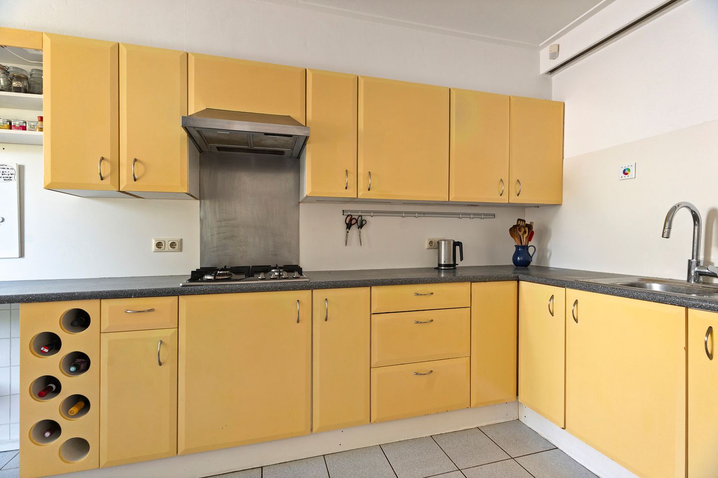 Foto 10 van Mezenlaan 136