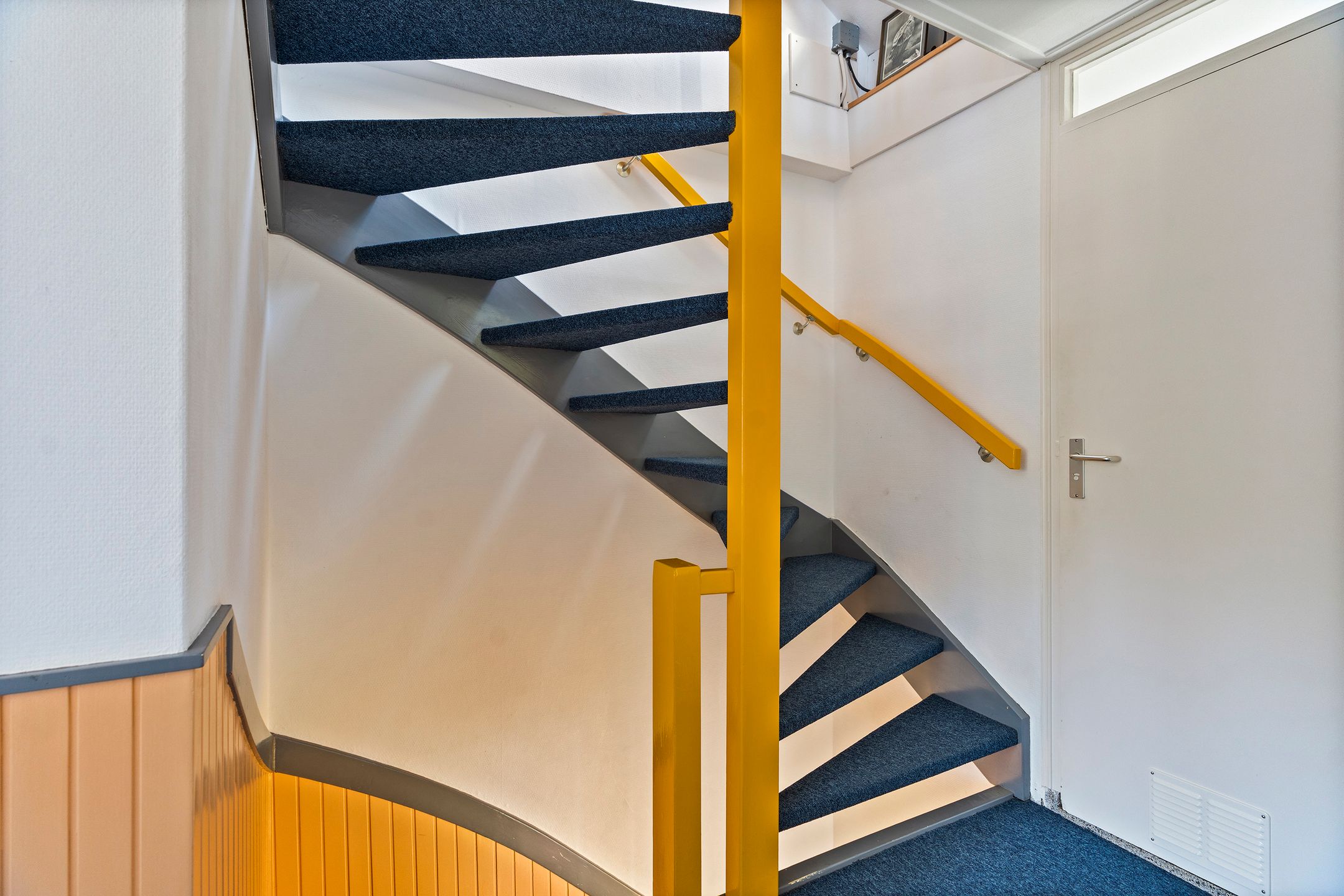 Foto 21 van Mezenlaan 136