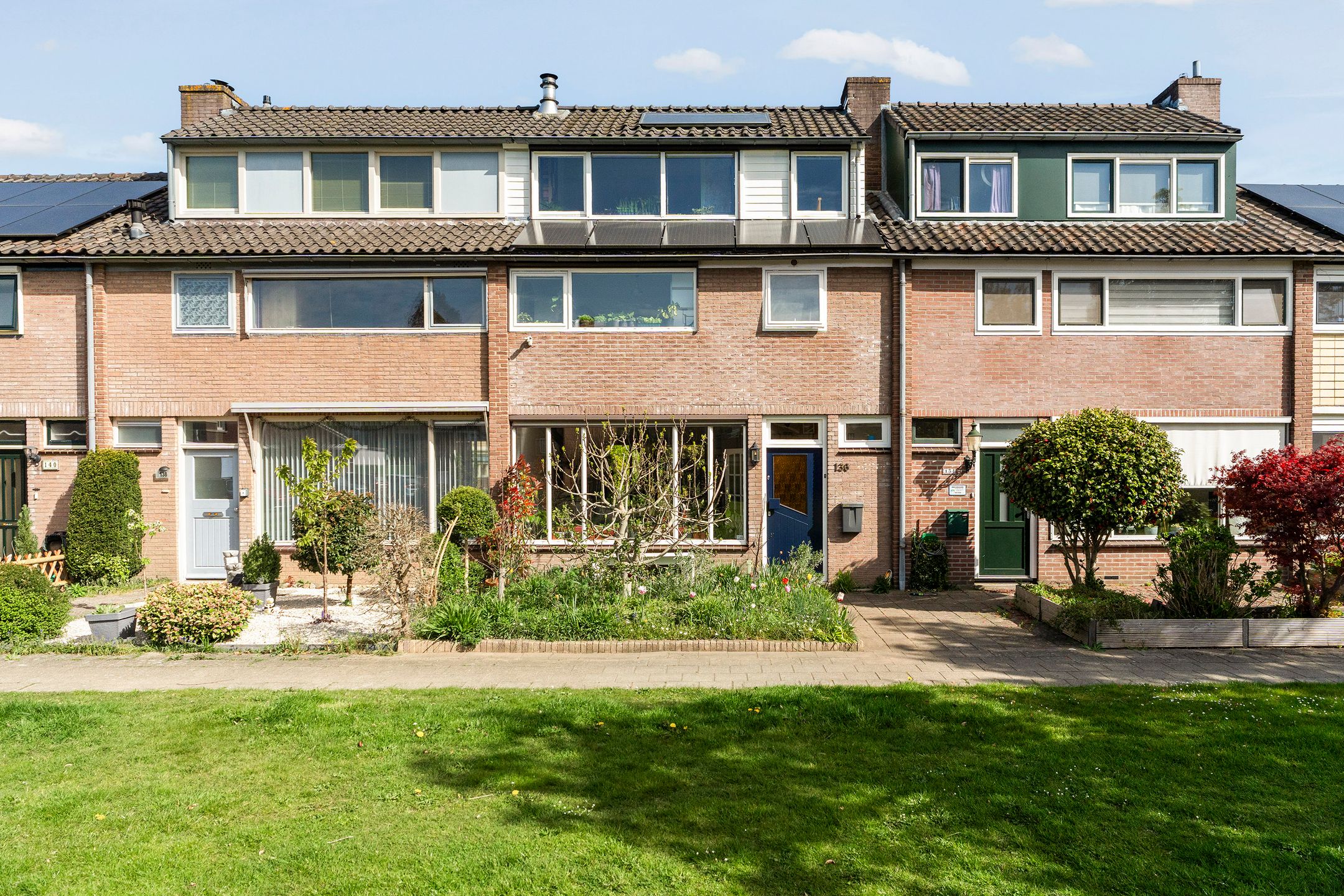 Foto 33 van Mezenlaan 136