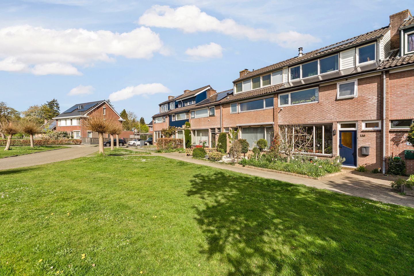 Foto 34 van Mezenlaan 136