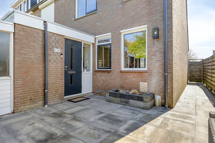 Photo 2 of Lisdoddestraat 52