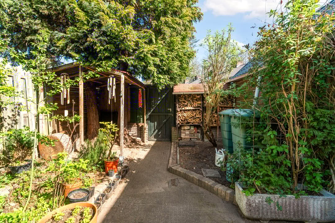 Foto 28 van Mezenlaan 136