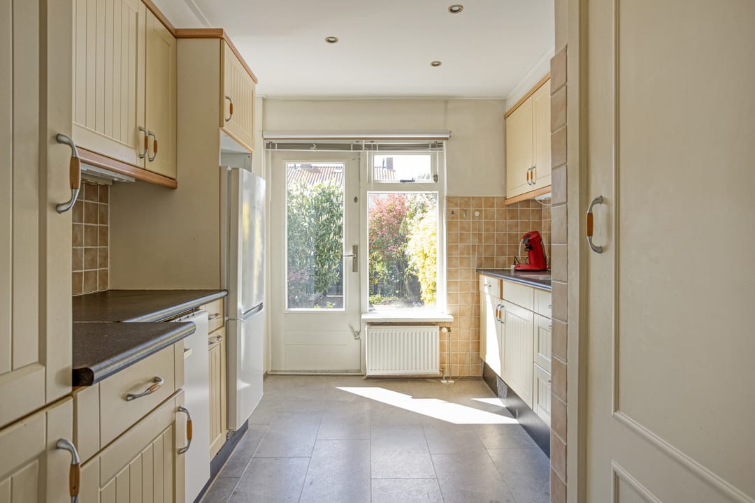 Foto 8 van Roerdompstraat 21