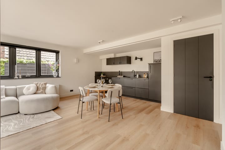 Foto 2 van Beemsterboerstraat 11