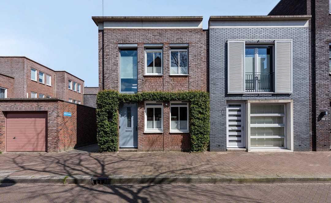 Photo 1 of Scharwoudestraat 22