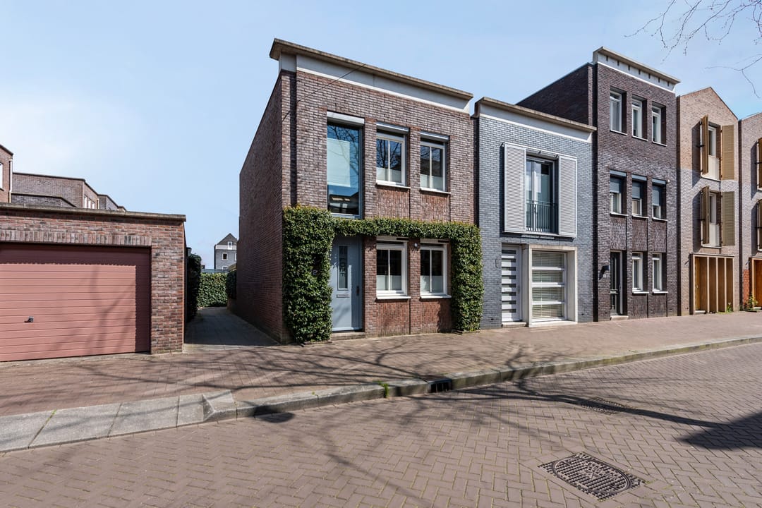 Photo 7 of Scharwoudestraat 22