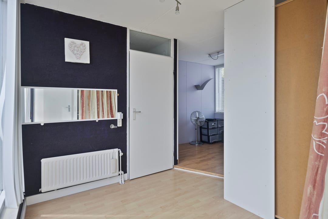 Spacious Energy-Efficient Family Home with Roof Terrace in Almere Faunabuurt — 23
