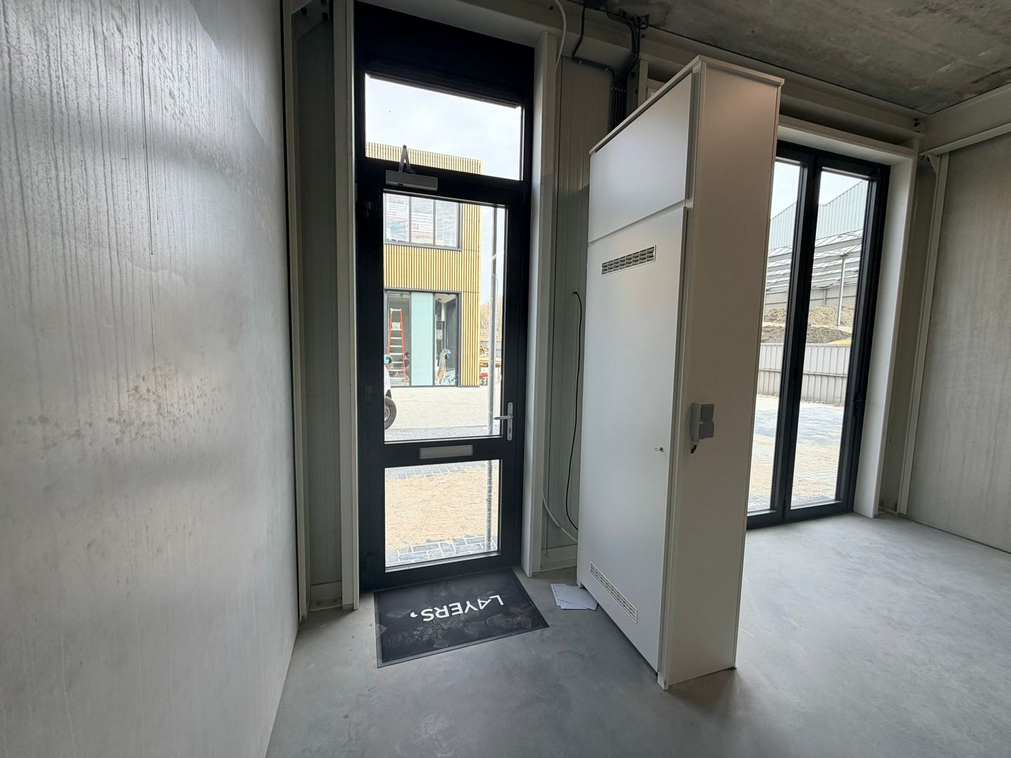 View photo 3 of Weteringweg 14-11