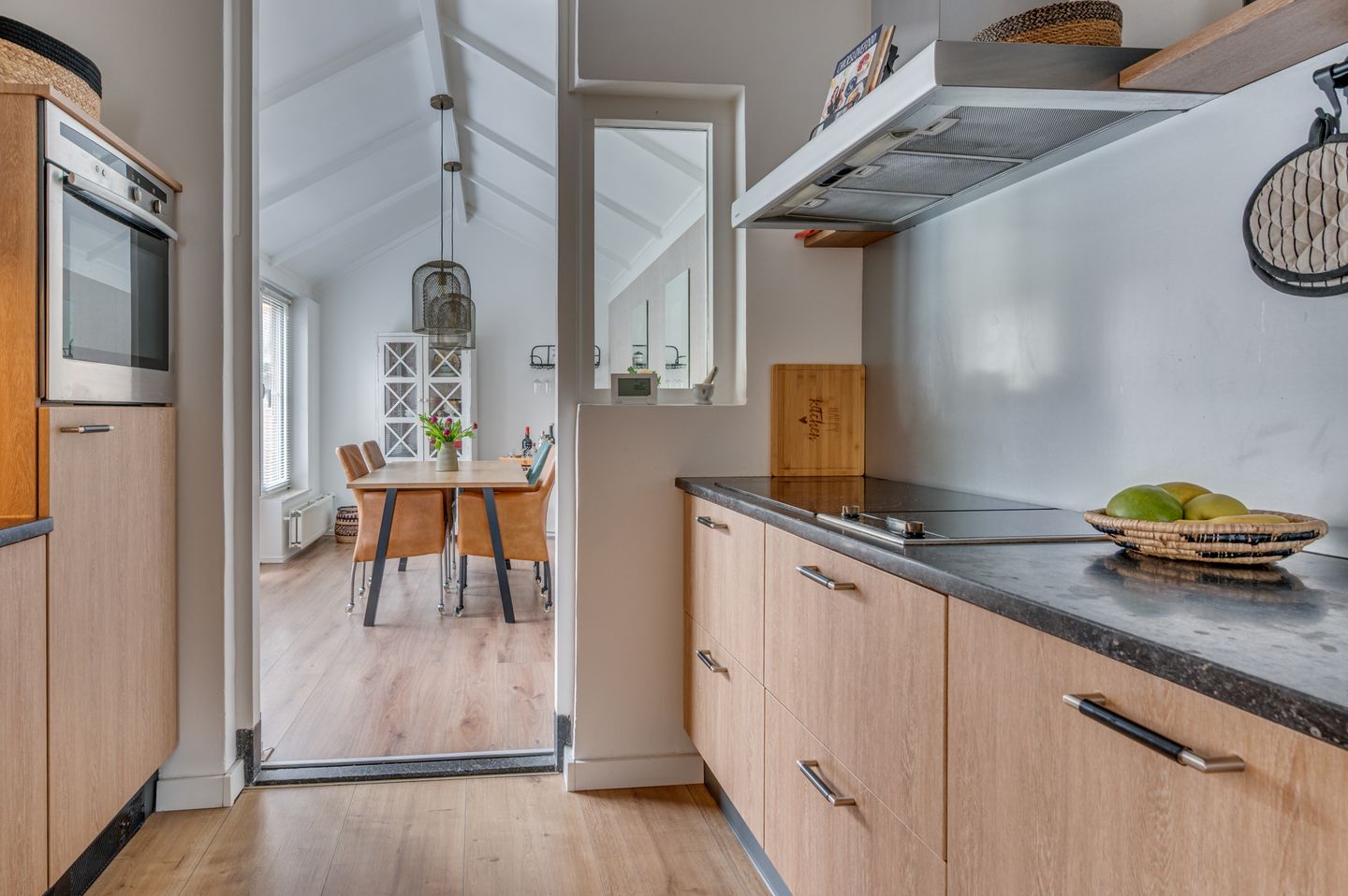 Foto 19 van Emmastraat 104