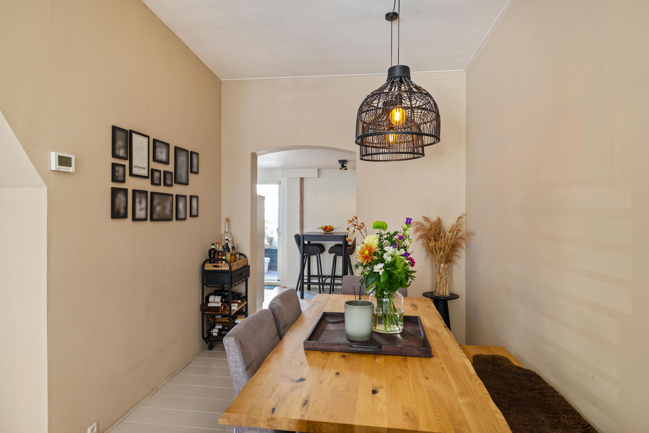 Foto 9 van Warmoesstraat 36