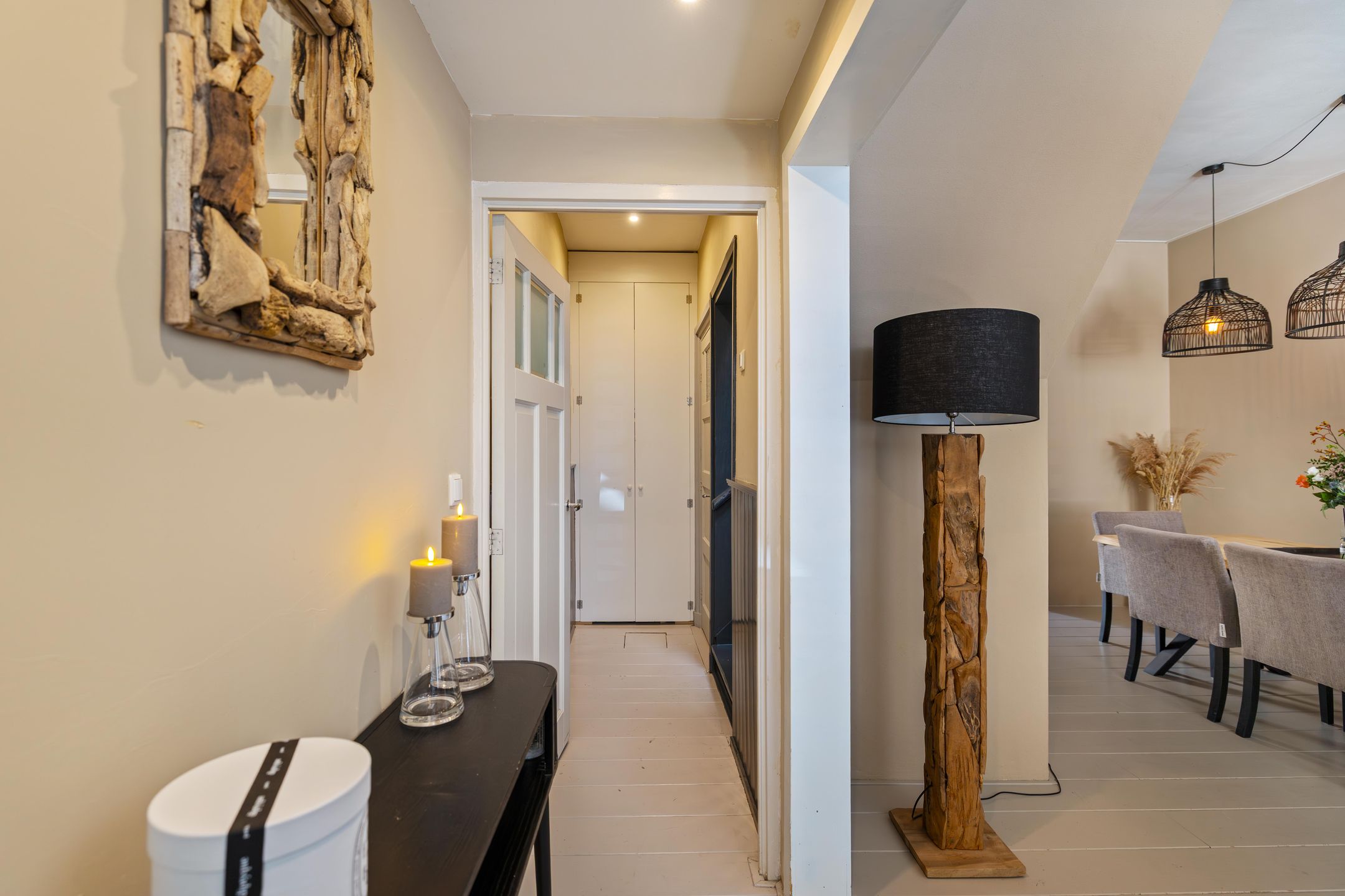 Foto 18 van Warmoesstraat 36