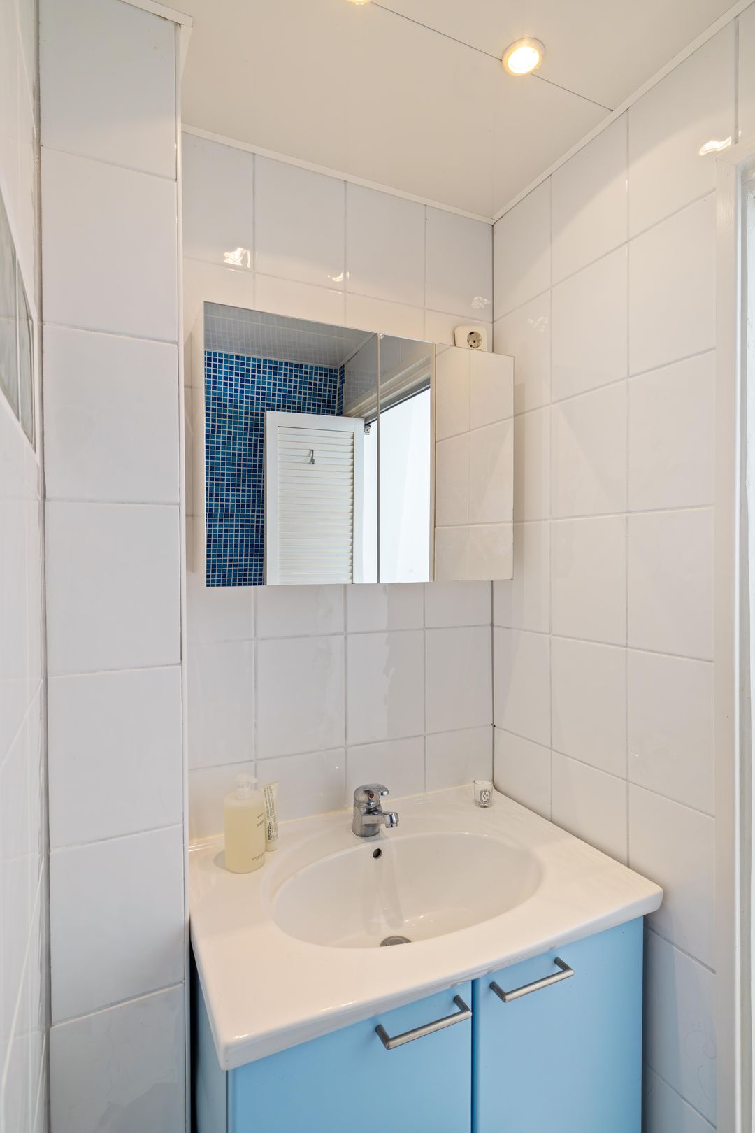 Foto 23 van Warmoesstraat 36