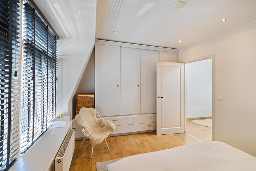 Foto 28 van Warmoesstraat 36