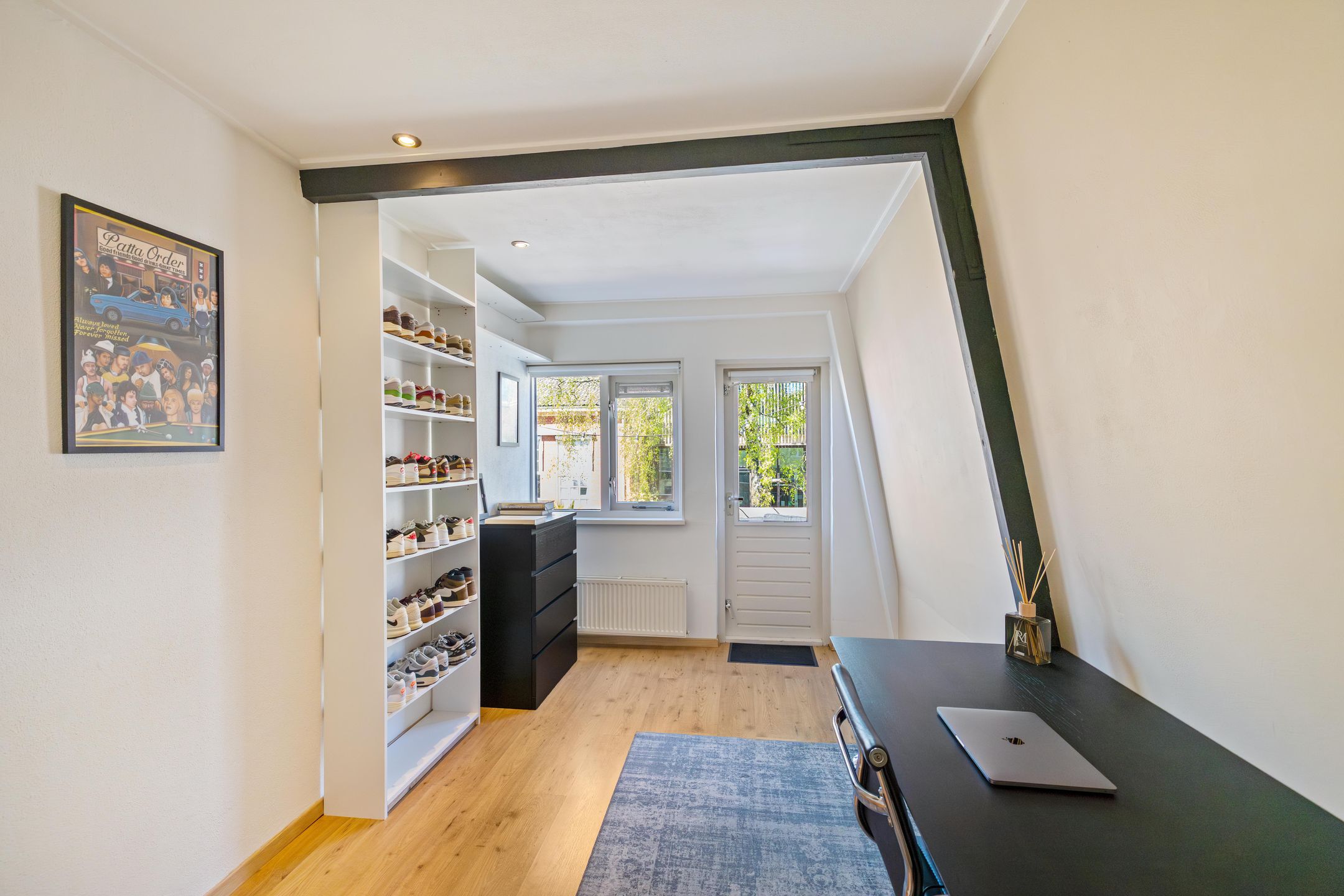 Foto 30 van Warmoesstraat 36