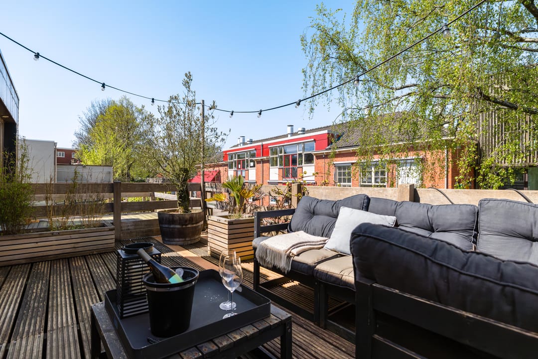 Foto 31 van Warmoesstraat 36