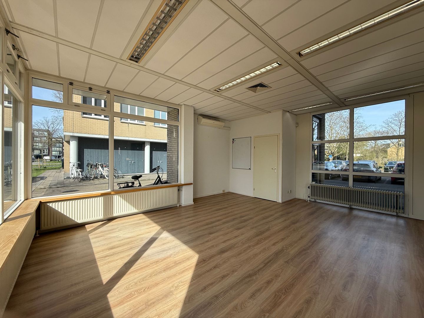 Bekijk foto 3 van Huizermaatweg 13