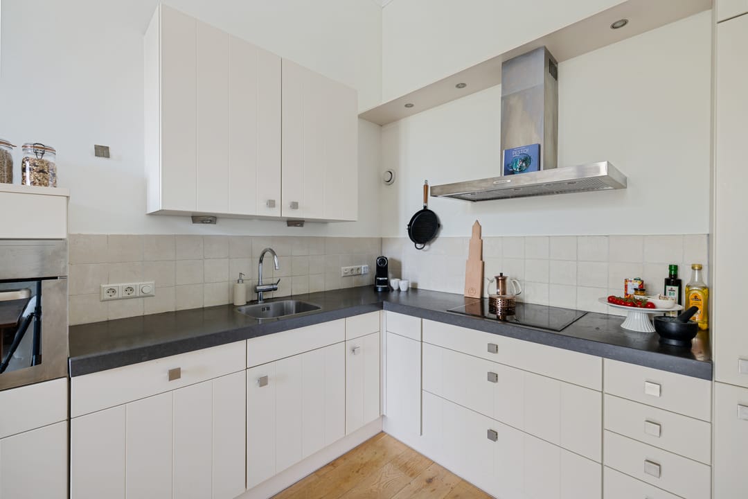 Foto 17 van Arthur van Schendelstraat 70