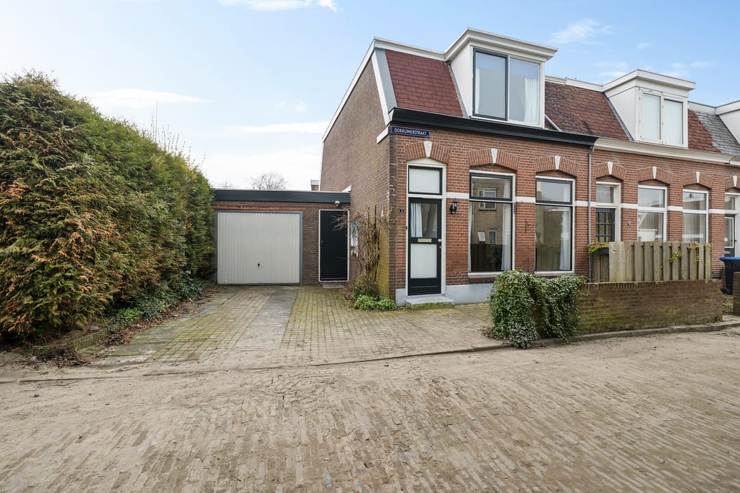 Photo 7 of Dokkumerstraat 1