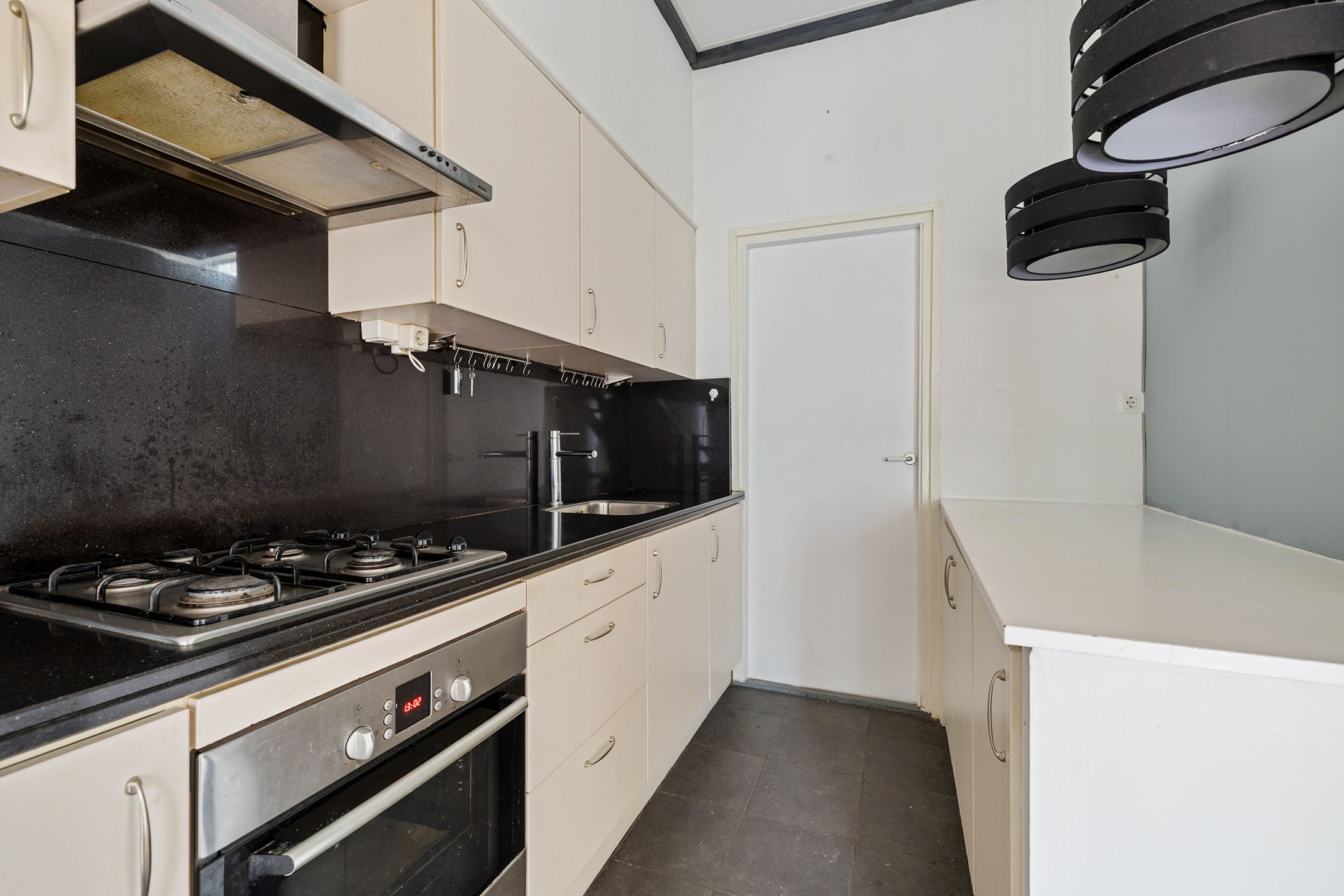 Photo 15 of Dokkumerstraat 1