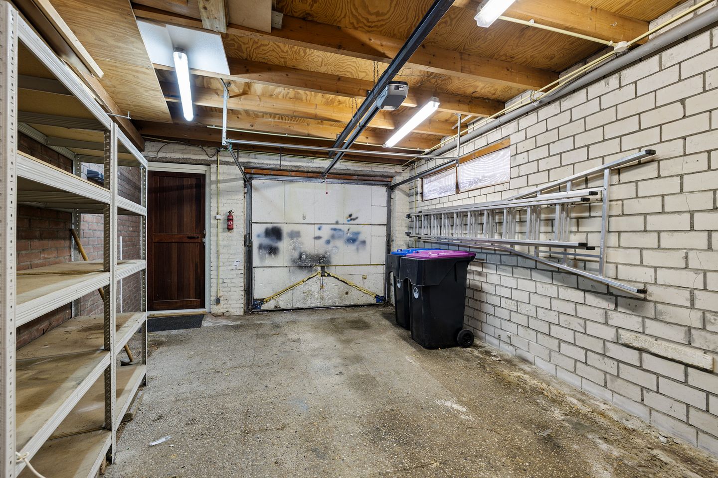 Photo 34 of Dokkumerstraat 1