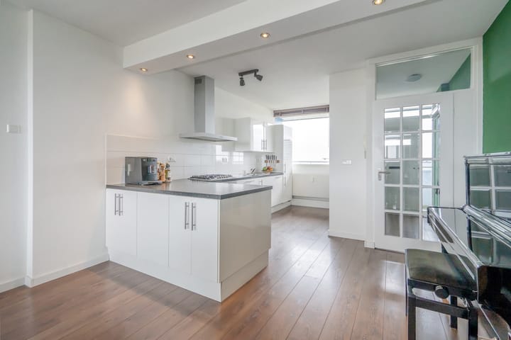 Foto 3 van Menno ter Braaklaan 263