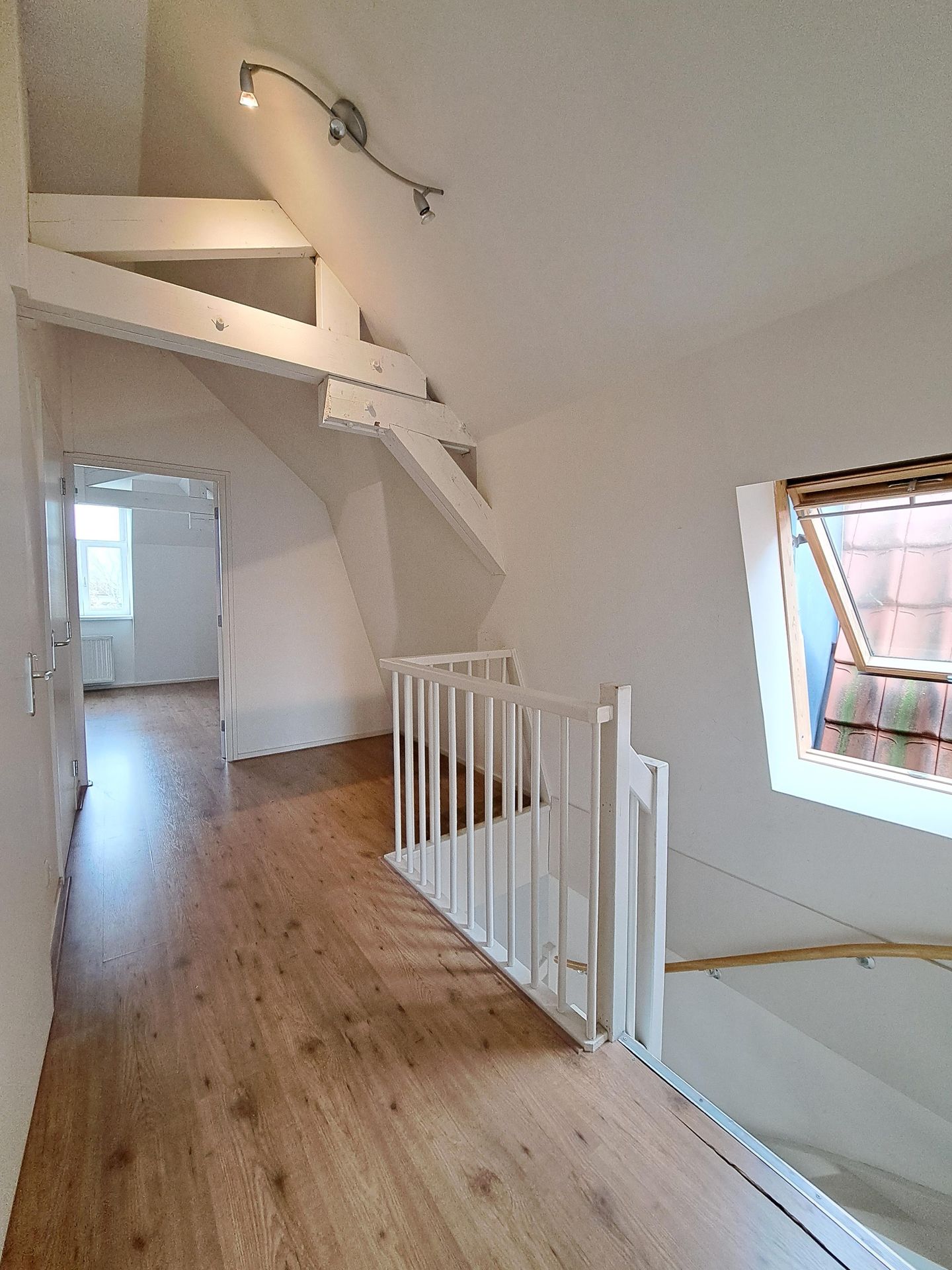 Photo 5 of De Wittenkade 55-D