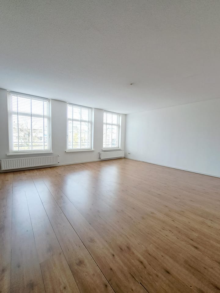 Photo 3 of De Wittenkade 55-D