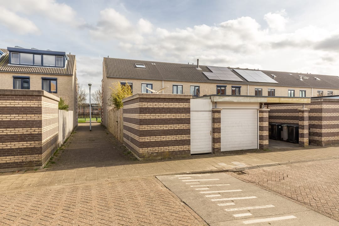 Photo 8 of Merckenburg 15