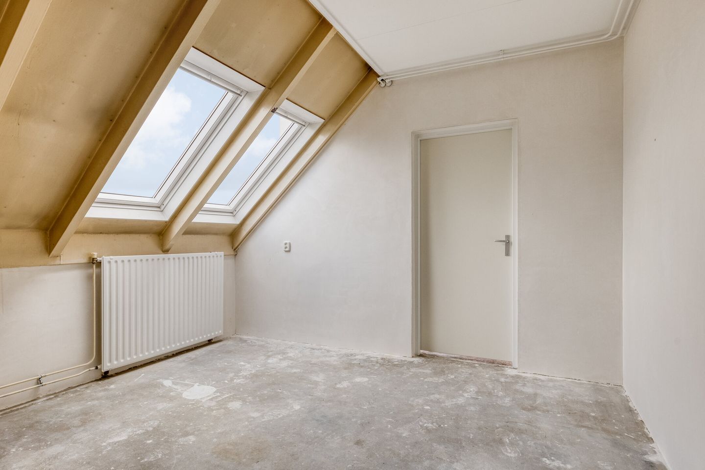 Photo 10 of Wagenaarstraat 355