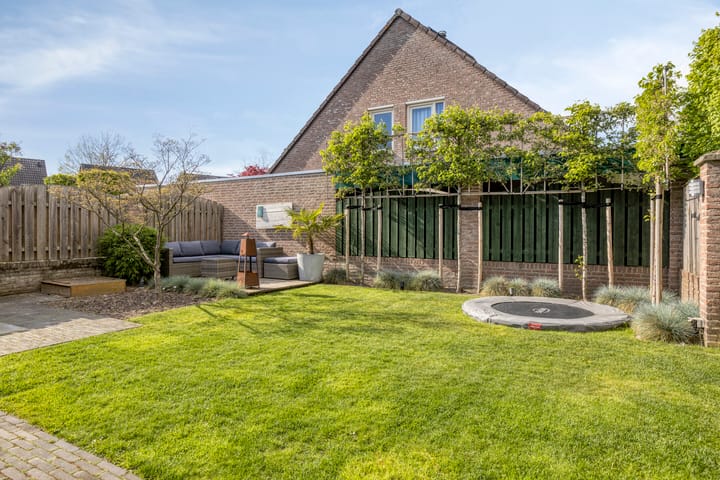 Foto 5 van de Donk 8