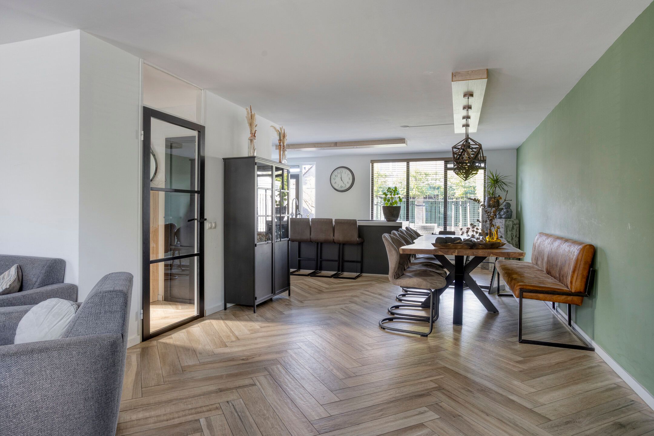 Photo 9 of de Donk 8