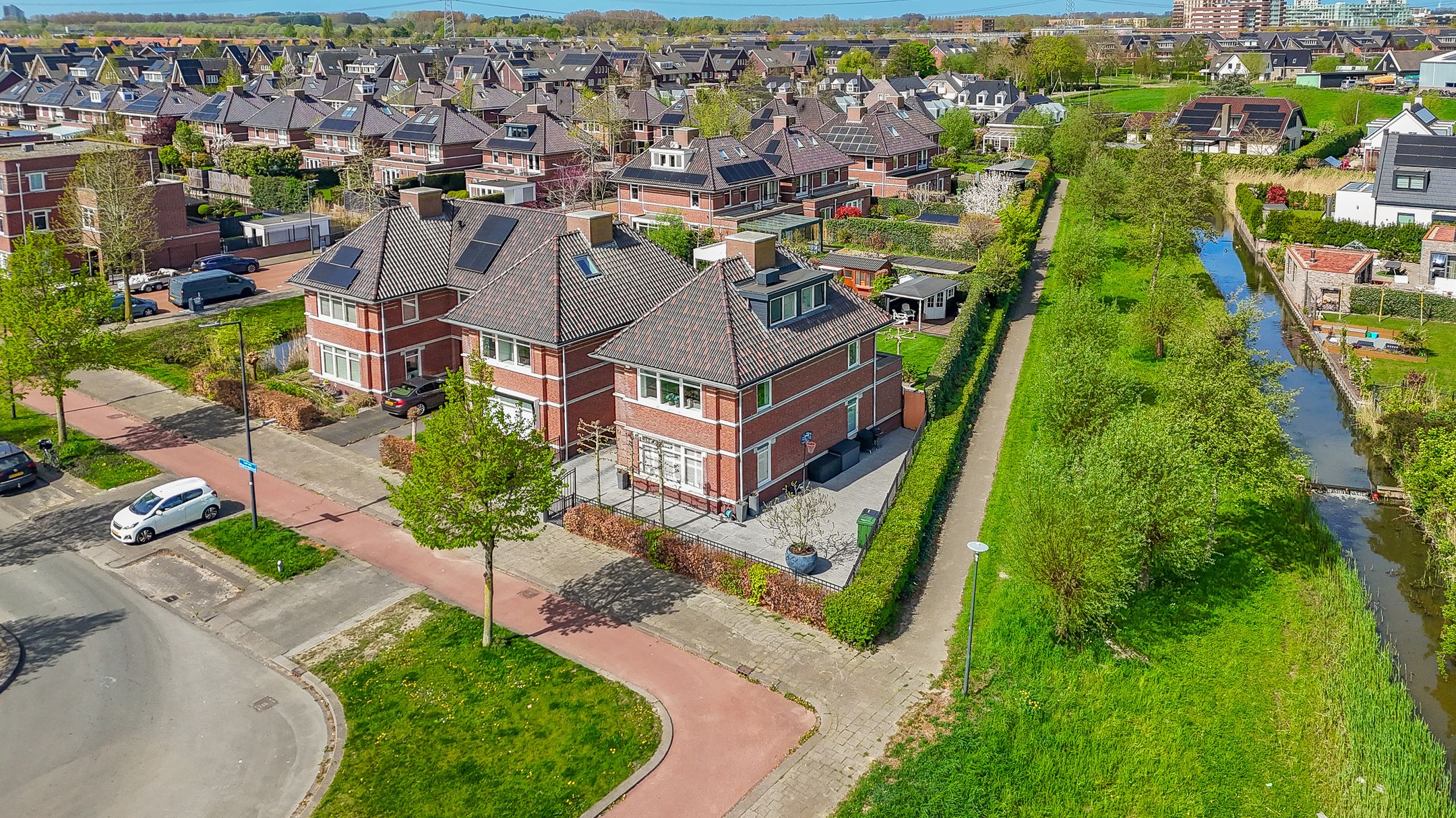 Foto 60 van Laan van Magisch Realisme 1