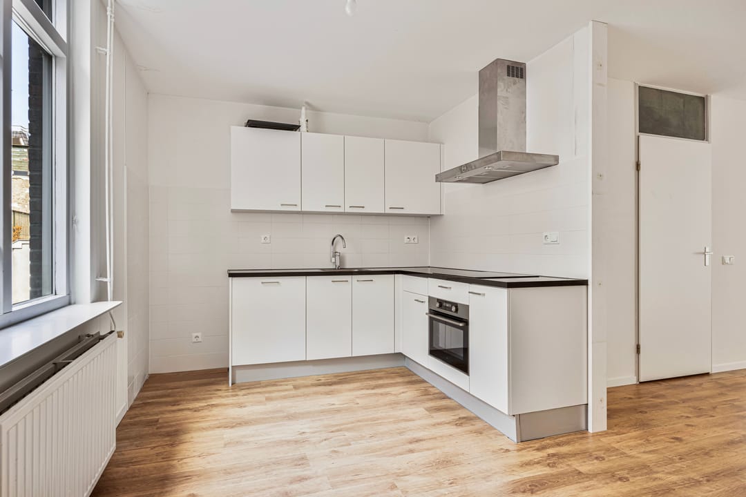 Photo 13 of Javastraat 85-A