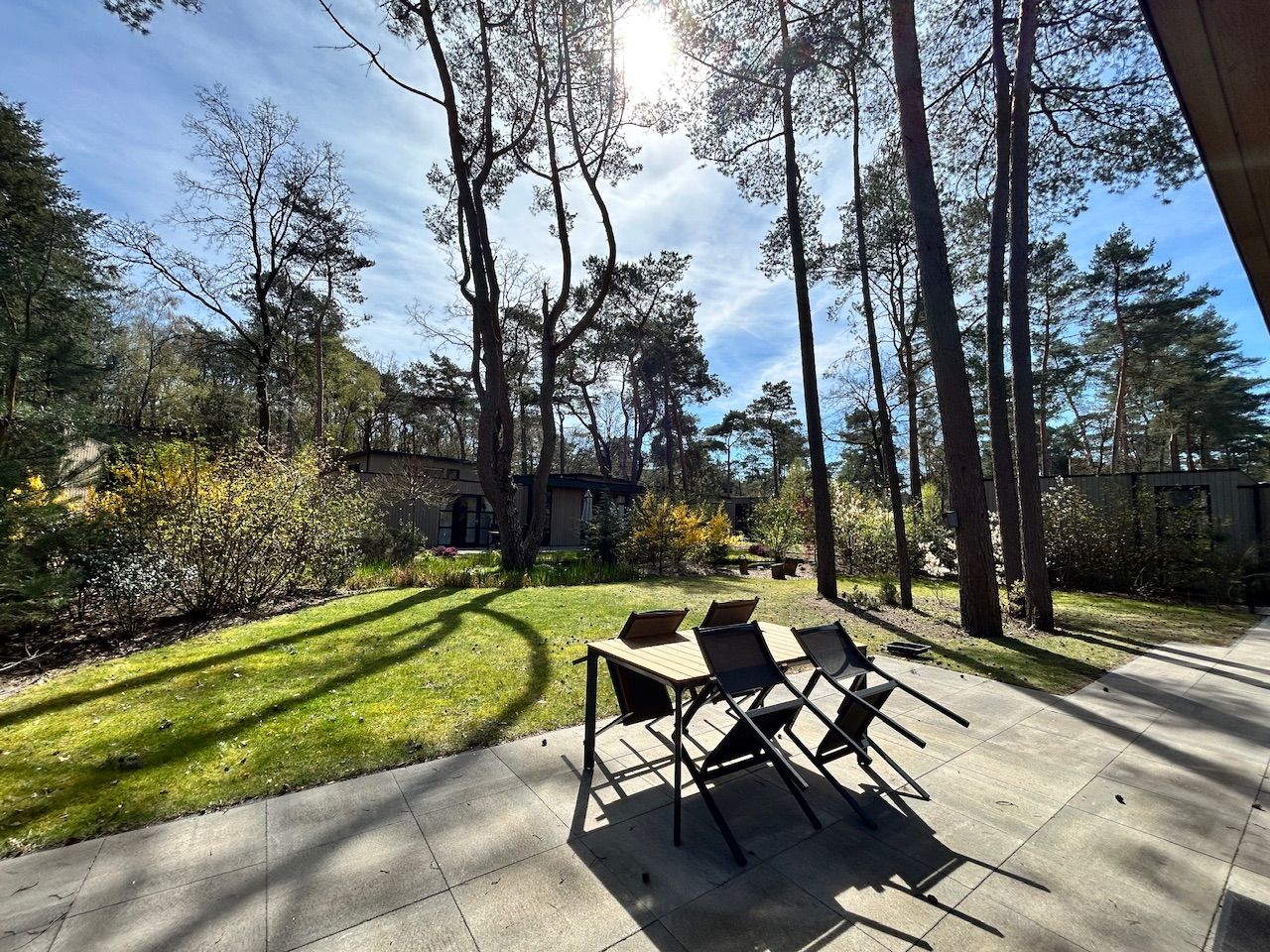 Foto 6 van Vijverlaan 1-HV27