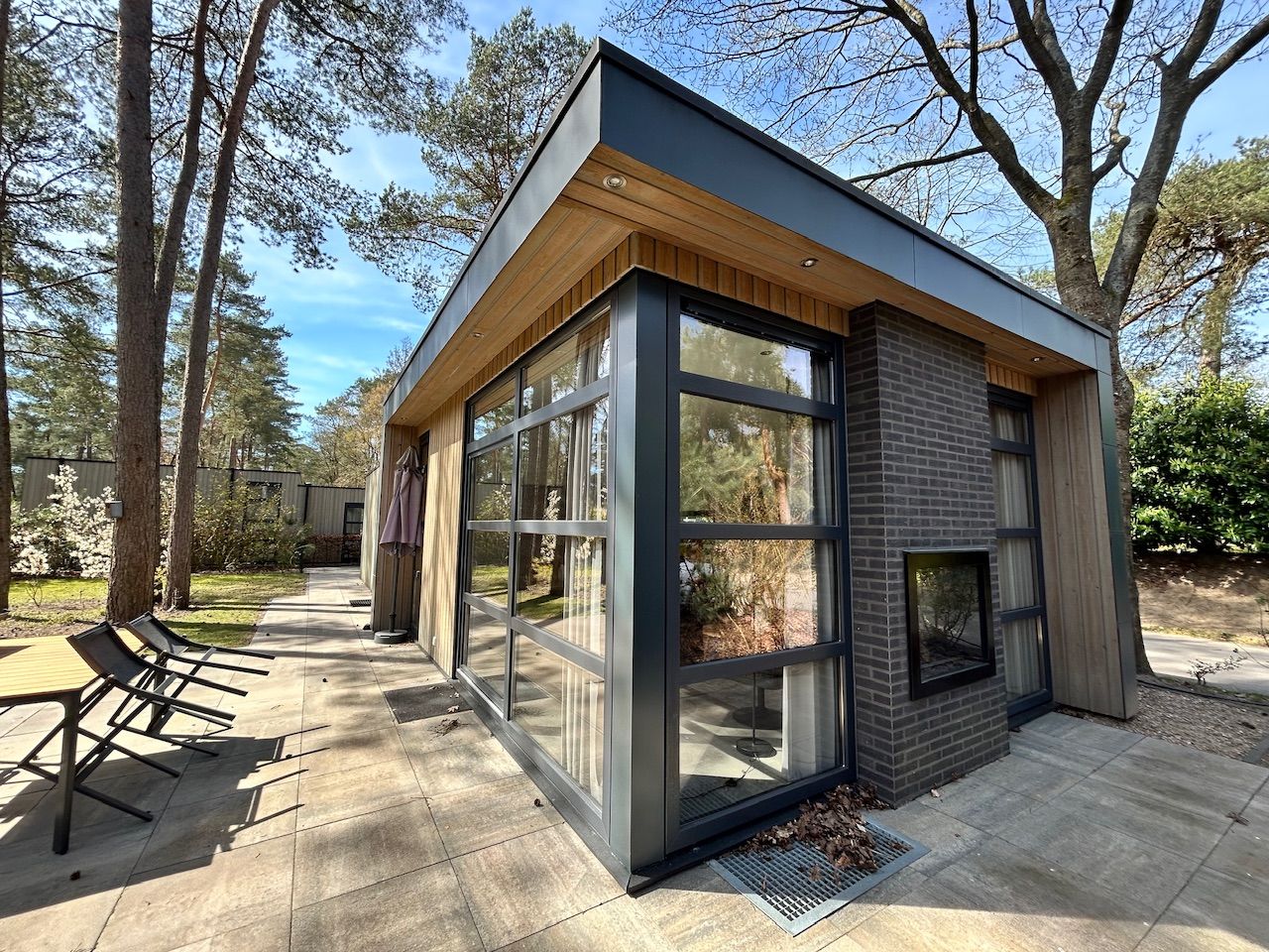 Foto 10 van Vijverlaan 1-HV27