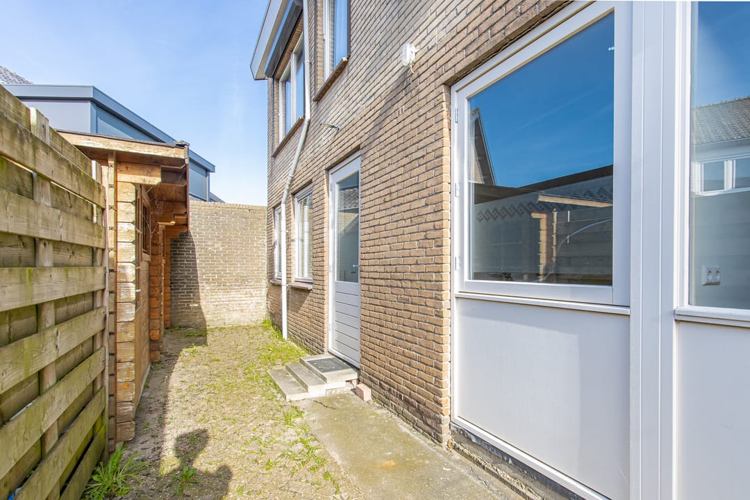 Photo 11 of Prins Bernhardlaan 1-B