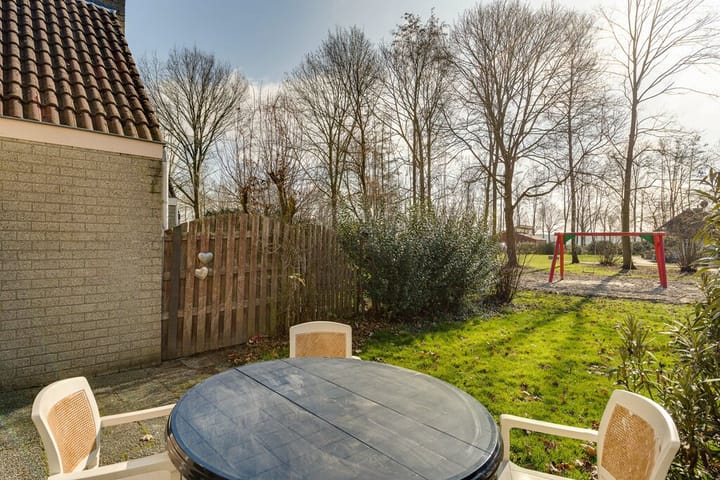 Foto 2 van Zwembadweg 2-BG6