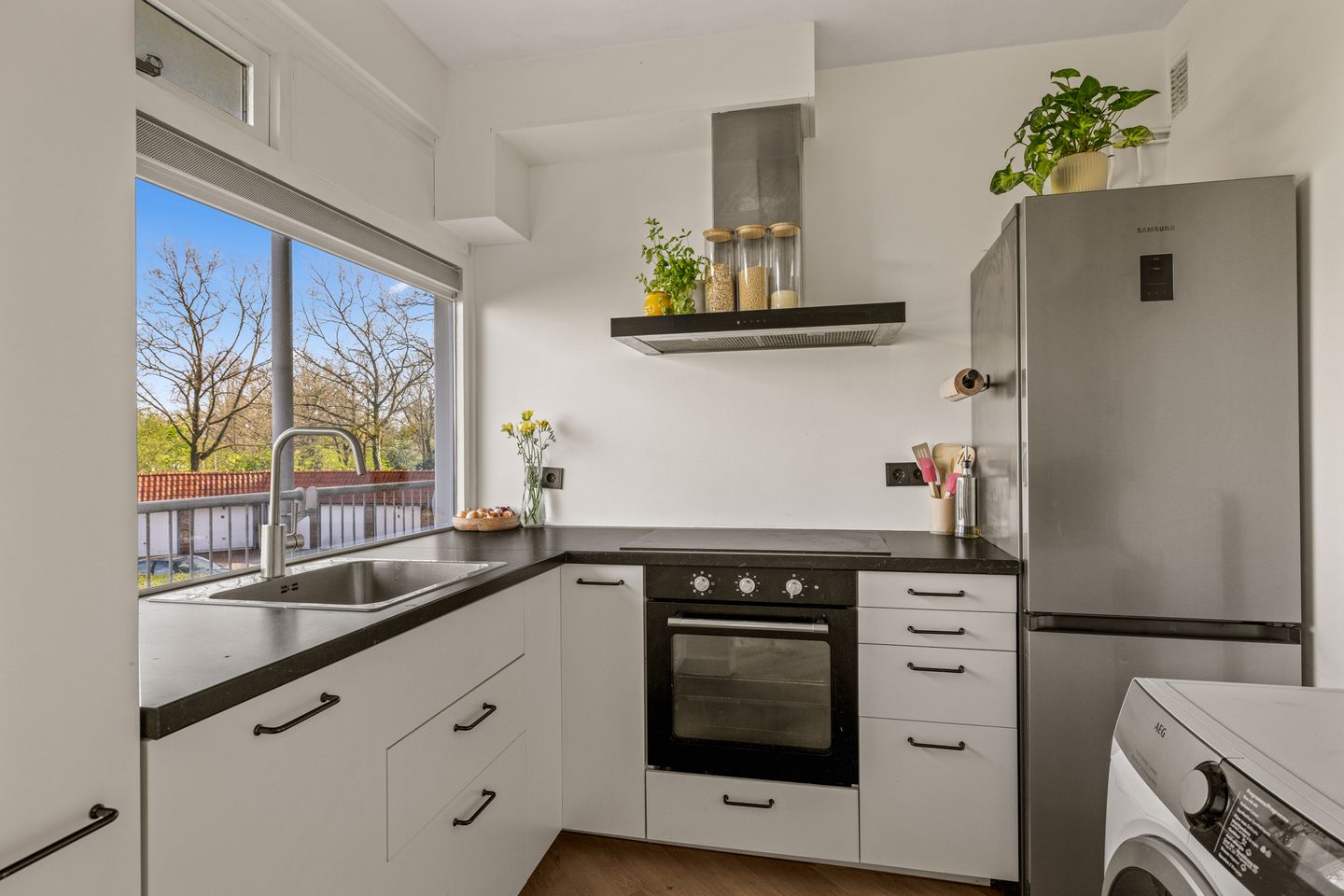 Photo 4 of Lambert Heijnricsstraat 16-A